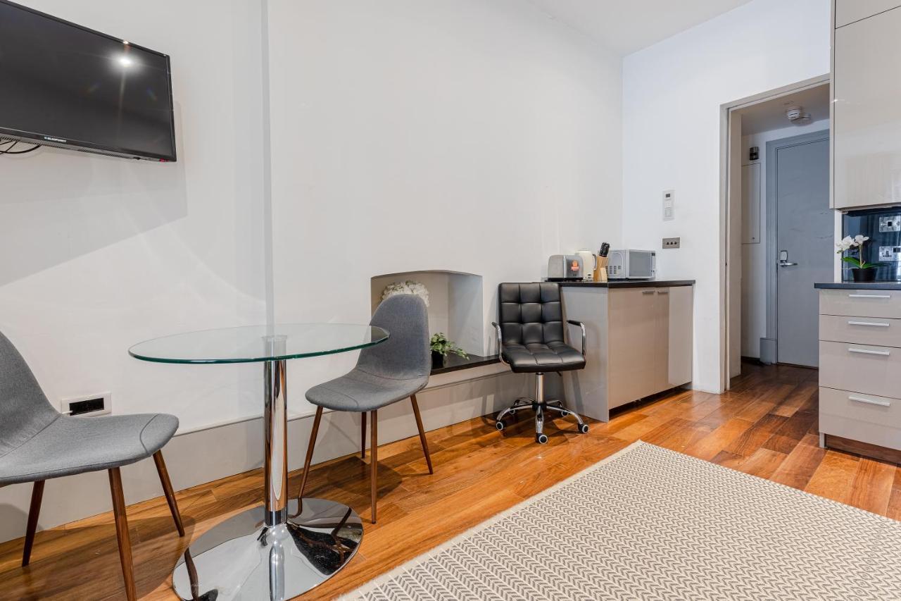 Prime Apartments Gloucester Road Лондон Екстериор снимка