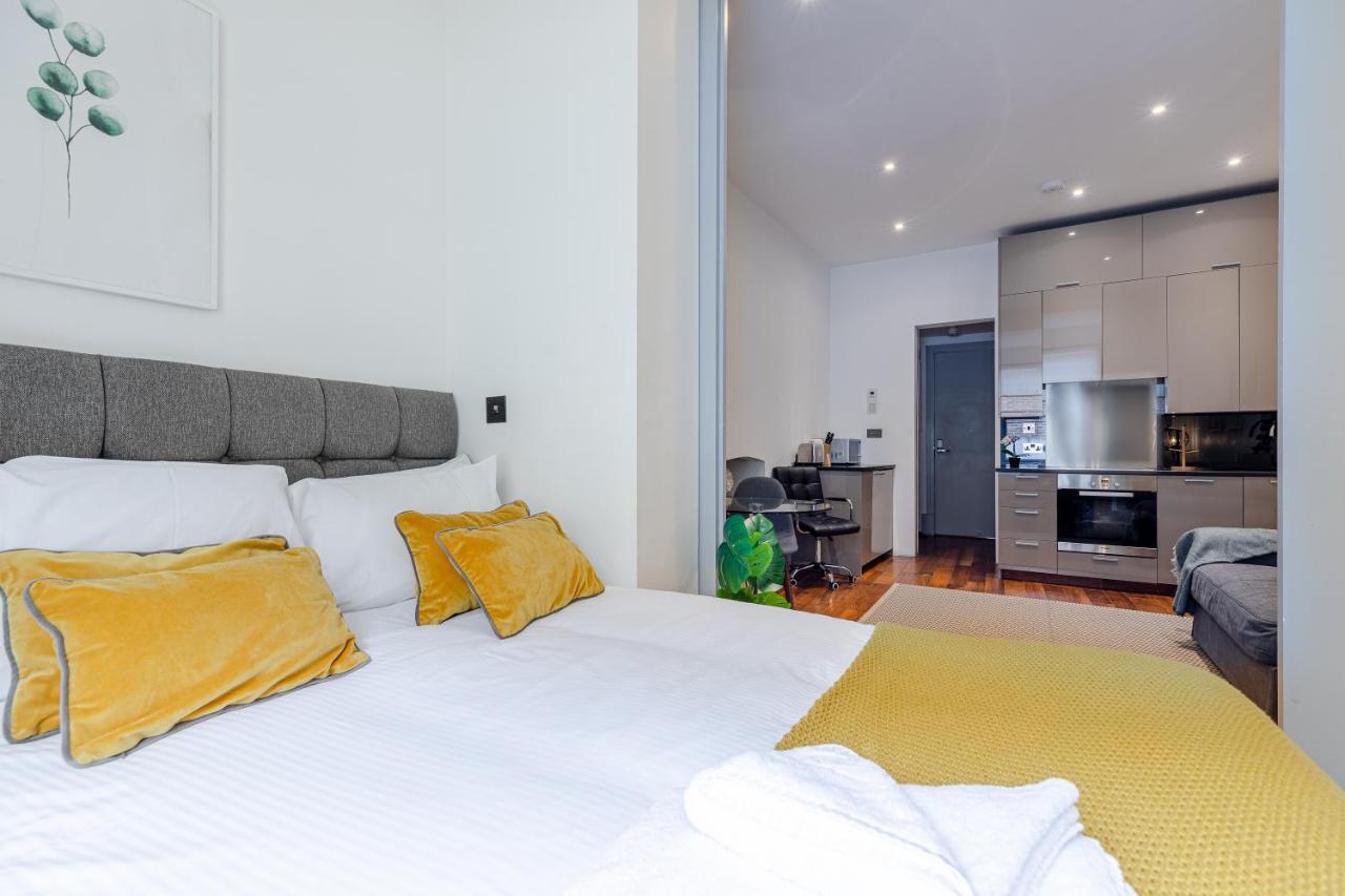 Prime Apartments Gloucester Road Лондон Екстериор снимка